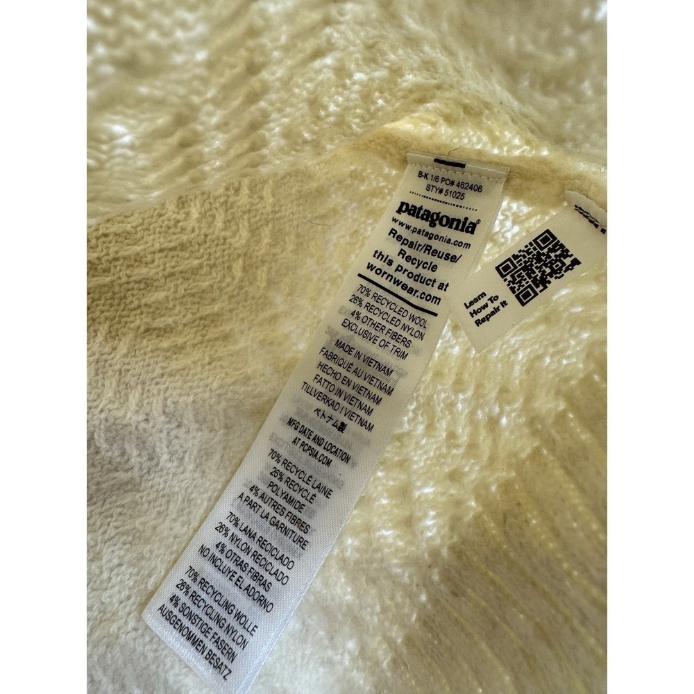 Patagonia Women's Recycled Wool-Blend Crewneck Sweater Chevron Medium NWT - Picture 5 of 7